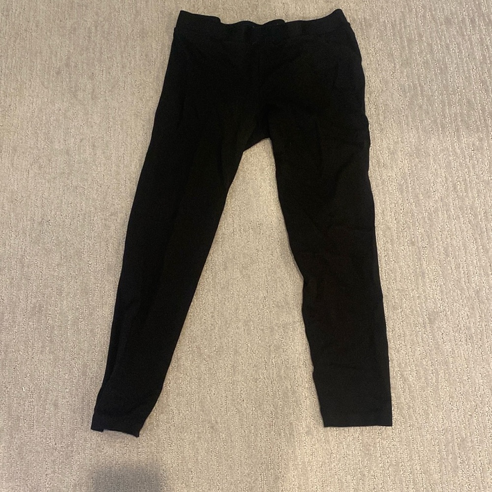 Black leggings